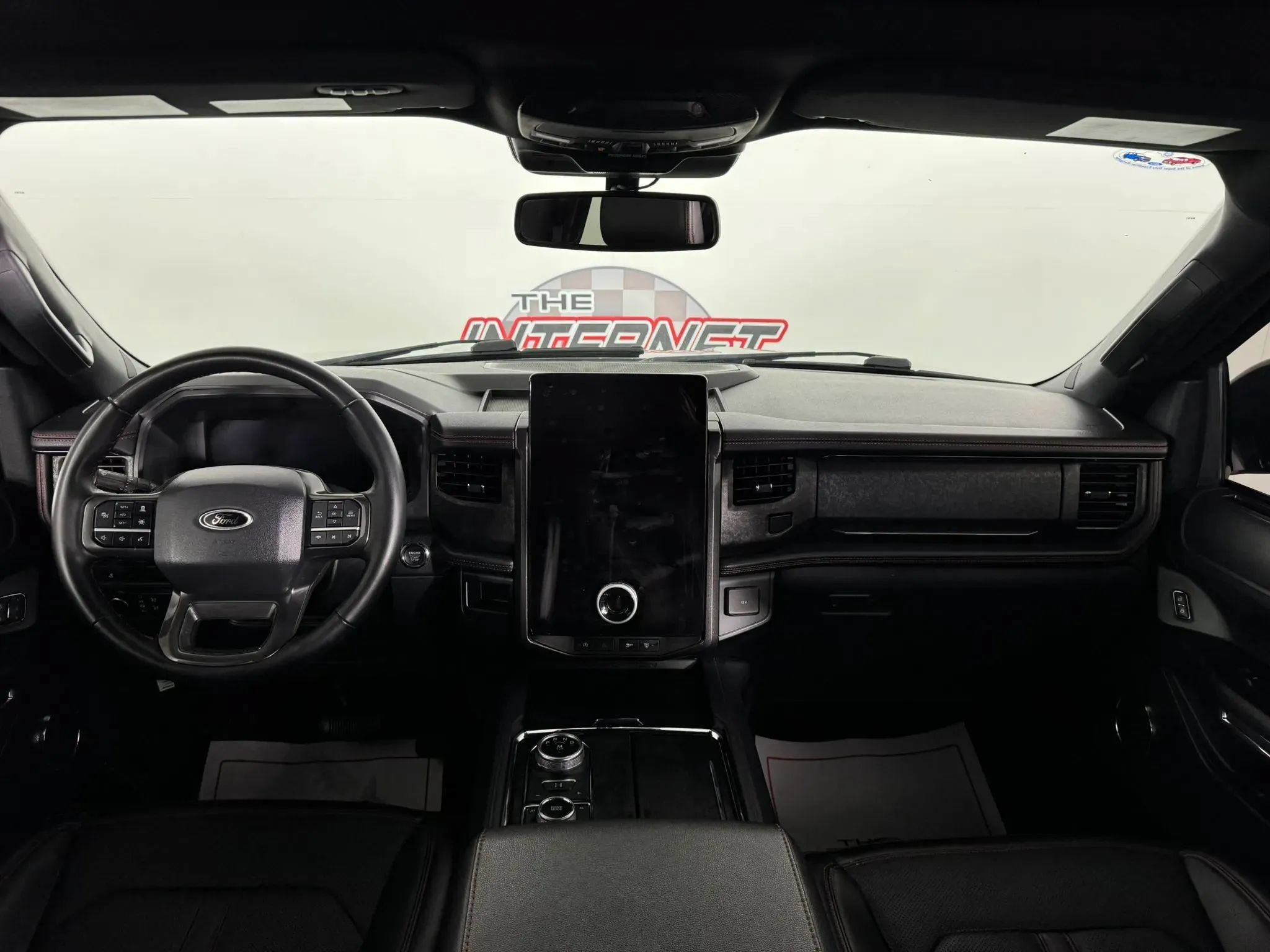 Used 2024 Ford Expedition Max Limited AWD/4WD image 11