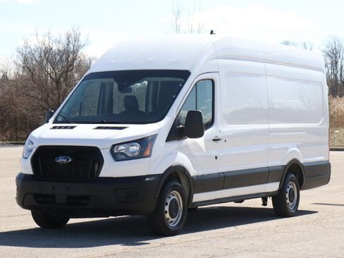 Used 2023 Ford Transit 250 148 High Roof Extended w/ Load Area Protection Package RWD image 4