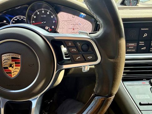 Used 2018 Porsche Panamera 4 w/ Premium Package Plus image 26