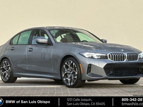 New 2026 BMW 330i Sedan w/ M Sport Package RWD image 1