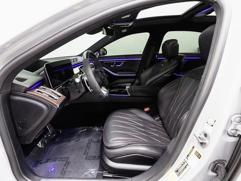 Used 2024 Mercedes-Benz S 63 AMG S w/ Rear Seat Package image 8