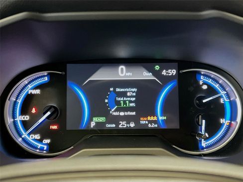 New 2025 Toyota RAV4 XLE image 5