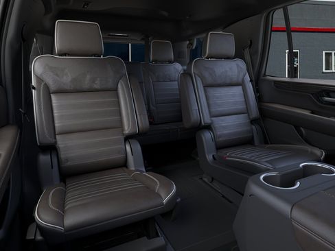 New 2026 GMC Yukon Denali Ultimate w/ LPO, Floor Liner Package AWD/4WD image 41
