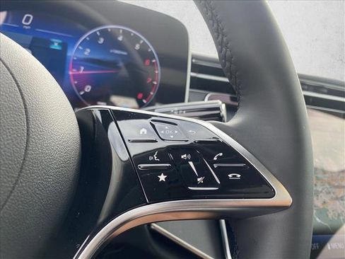 Certified 2025 Mercedes-Benz E 350 4MATIC Sedan image 15