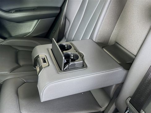 Used 2023 Audi Q8 Prestige image 25