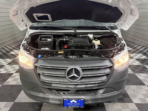 Used 2021 Mercedes-Benz Sprinter 3500 image 30
