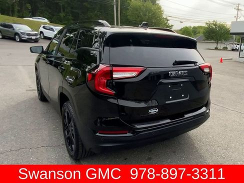 Certified 2023 GMC Terrain SLE w/ Driver Convenience Package AWD/4WD image 8