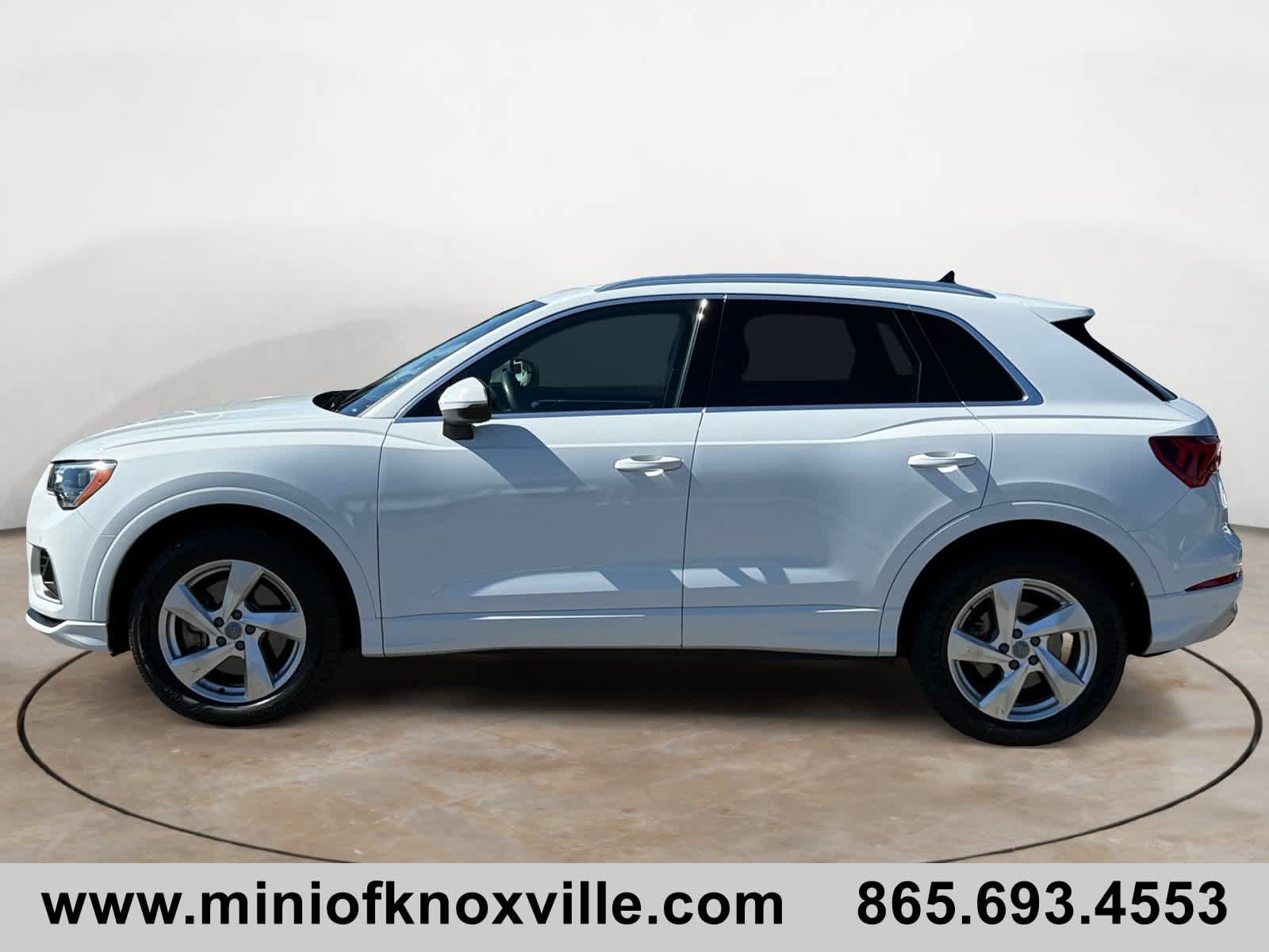 Used 2020 Audi Q3 2.0T Premium w/ Convenience Package AWD/4WD image 6