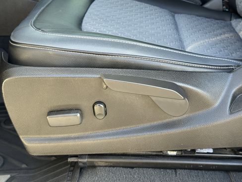 Used 2019 Chevrolet Colorado Z71 image 26