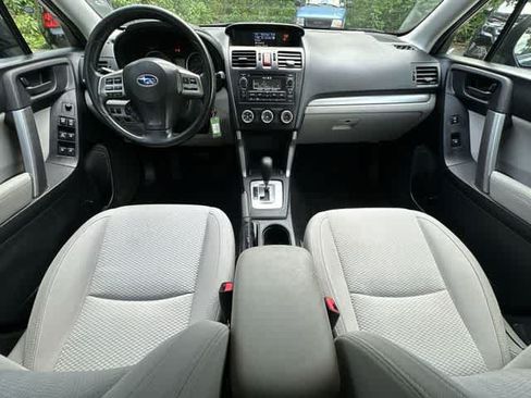 Used 2015 Subaru Forester 2.5i Premium w/ All-Weather Package AWD/4WD image 18