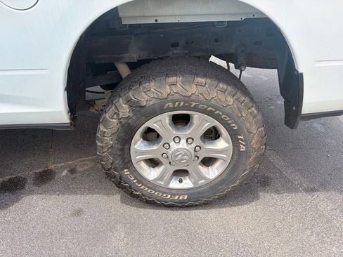 Used 2024 RAM 2500 Big Horn w/ Off Road Package AWD/4WD image 33