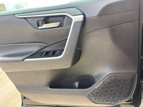 Certified 2023 Toyota RAV4 XLE image 24