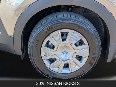 Certified 2025 Nissan Kicks S image 11