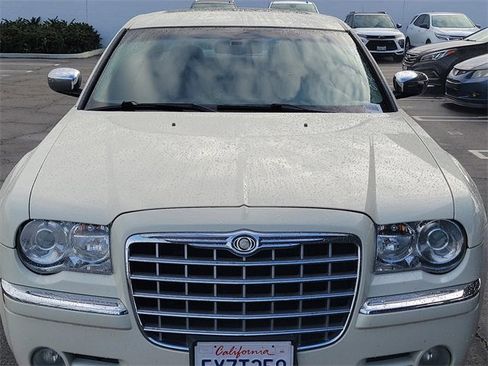 Used 2006 Chrysler 300 C image 29