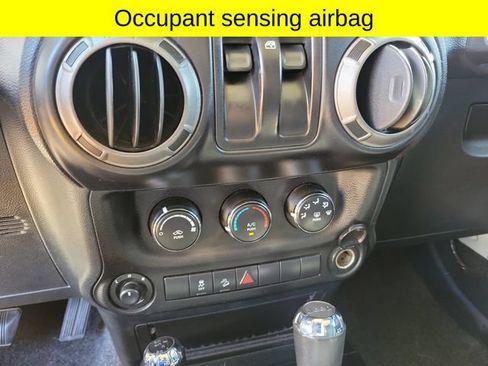 Used 2011 Jeep Wrangler Sport AWD/4WD image 16
