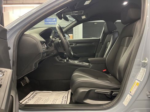 Used 2023 Honda Civic Sport image 10