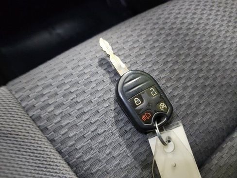 Used 2013 Ford F150 XLT w/ Luxury Equipment Group image 32