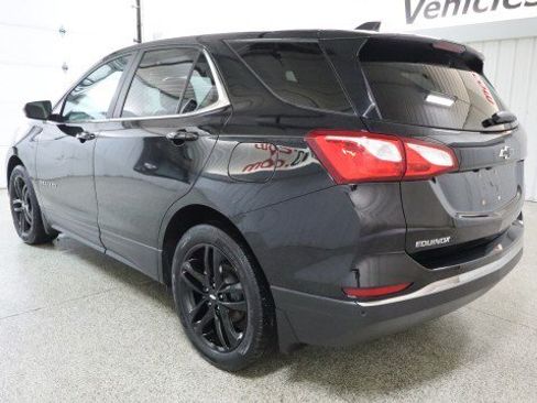 Used 2021 Chevrolet Equinox LT FWD image 3