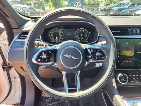 New 2026 Jaguar F-PACE R-Dynamic S AWD/4WD image 15