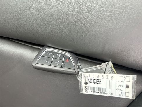 Used 2025 Cadillac CT5 Sport image 36