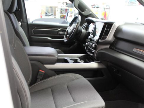 Used 2023 RAM 1500 Big Horn AWD/4WD image 23