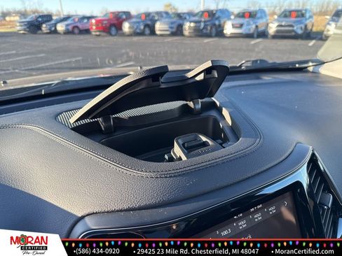 Used 2022 Jeep Cherokee Limited image 19