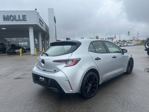 Used 2020 Toyota Corolla SE image 3