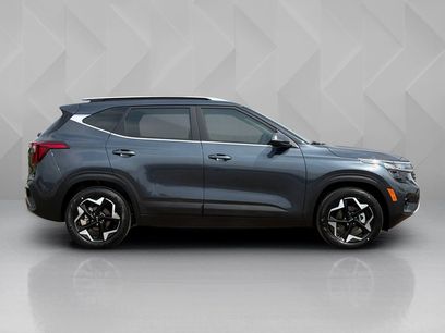 New 2026 Kia Seltos EX