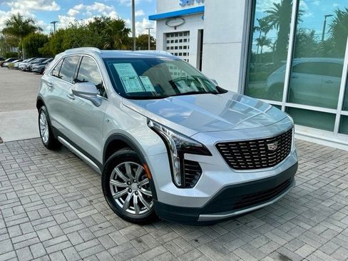 Used 2020 Cadillac XT4 Premium Luxury image 1