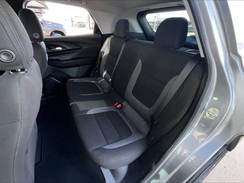 Used 2023 Chevrolet TrailBlazer LT image 17