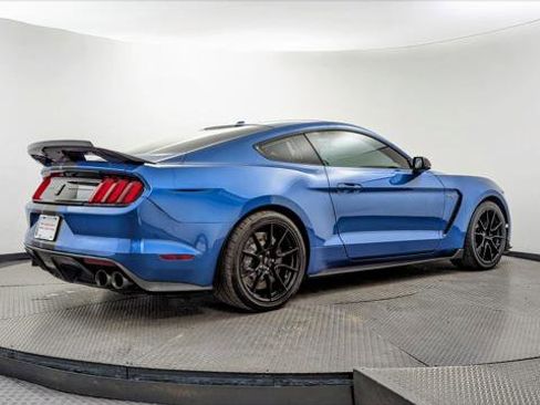 Used 2019 Ford Mustang Shelby GT350 w/ Technology Package image 8