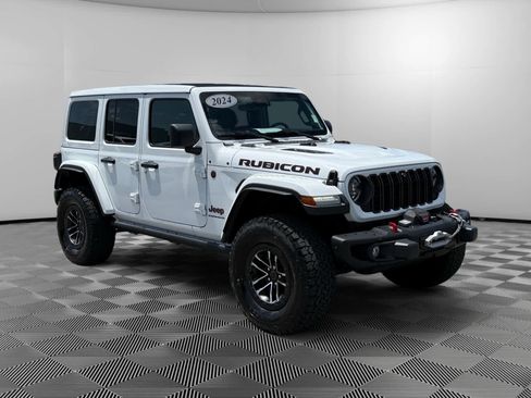 Used 2024 Jeep Wrangler Unlimited Rubicon AWD/4WD image 7