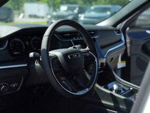 New 2026 Jeep Grand Cherokee L 4WD image 29