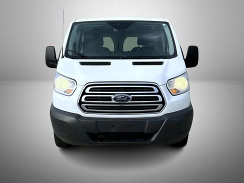 Used 2018 Ford Transit 250 130 Low Roof w/ Exterior Upgrade Package RWD image 2