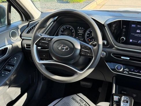 Used 2022 Hyundai Sonata SEL FWD image 14
