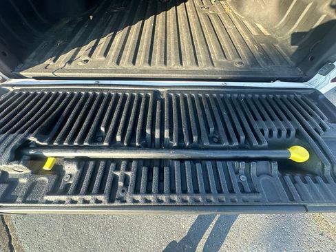 Used 2014 Ford F450 Platinum AWD/4WD image 33