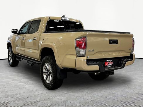 Used 2017 Toyota Tacoma Limited w/ Tow Package AWD/4WD image 4