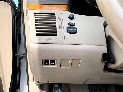 Used 2007 Toyota Avalon XLS FWD image 31