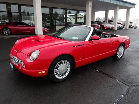 Used 2003 Ford Thunderbird image 9