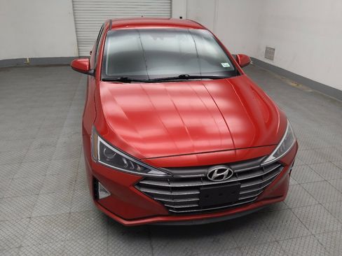 Used 2020 Hyundai Elantra SEL image 14