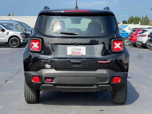 Used 2022 Jeep Renegade Trailhawk AWD/4WD image 43