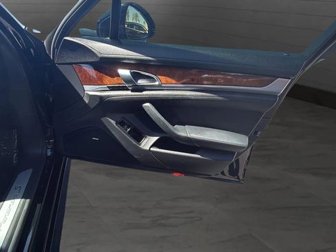 Used 2012 Porsche Panamera S RWD image 32