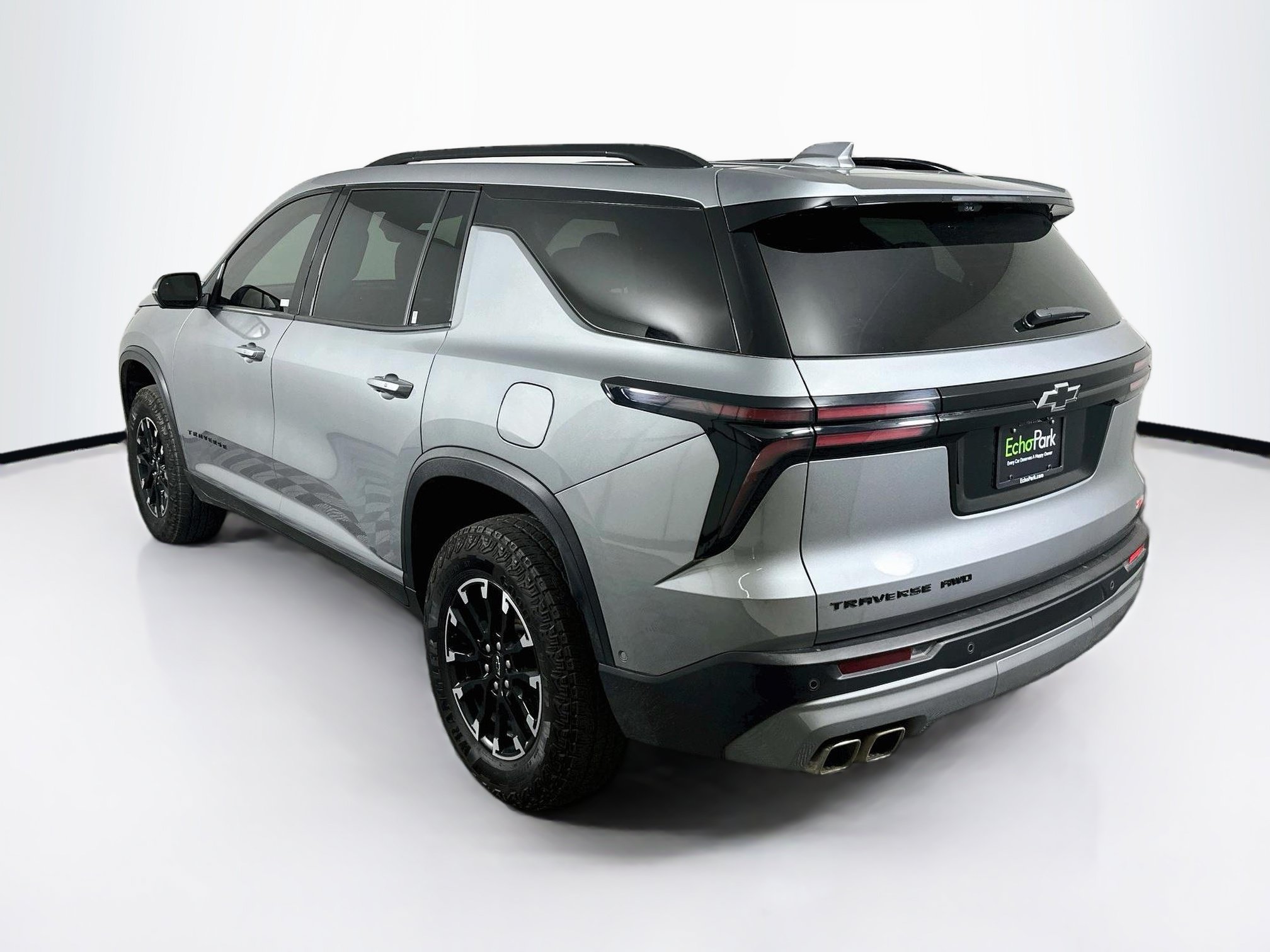 Used 2024 Chevrolet Traverse Z71 w/ Enhanced Driving Package AWD/4WD image 5