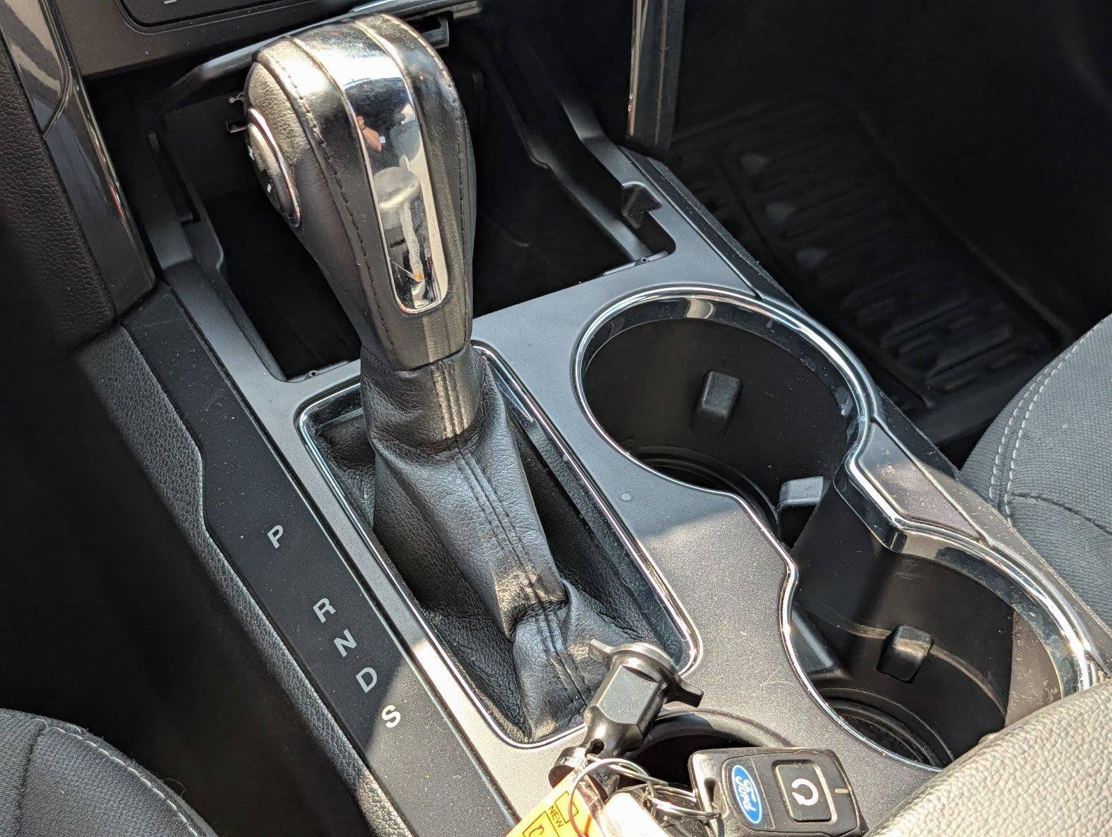 Used 2018 Ford Explorer XLT FWD image 19
