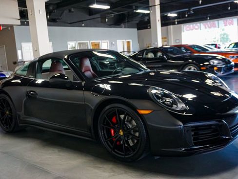 Used 2019 Porsche 911 Targa 4S image 37