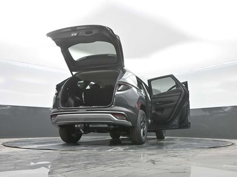 New 2026 Hyundai Tucson SEL image 32