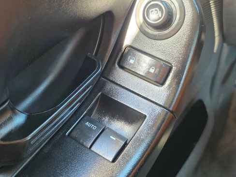 Used 2011 Ford Ranger XLT AWD/4WD image 23