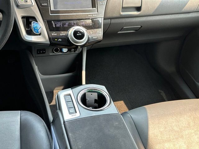 Used 2012 Toyota Prius V Five FWD image 15
