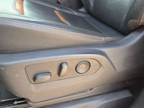 Used 2023 GMC Sierra 1500 AT4 w/ AT4 Premium Package image 23