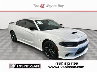 Used 2019 Dodge Charger R/T w/ Blacktop Package video 1